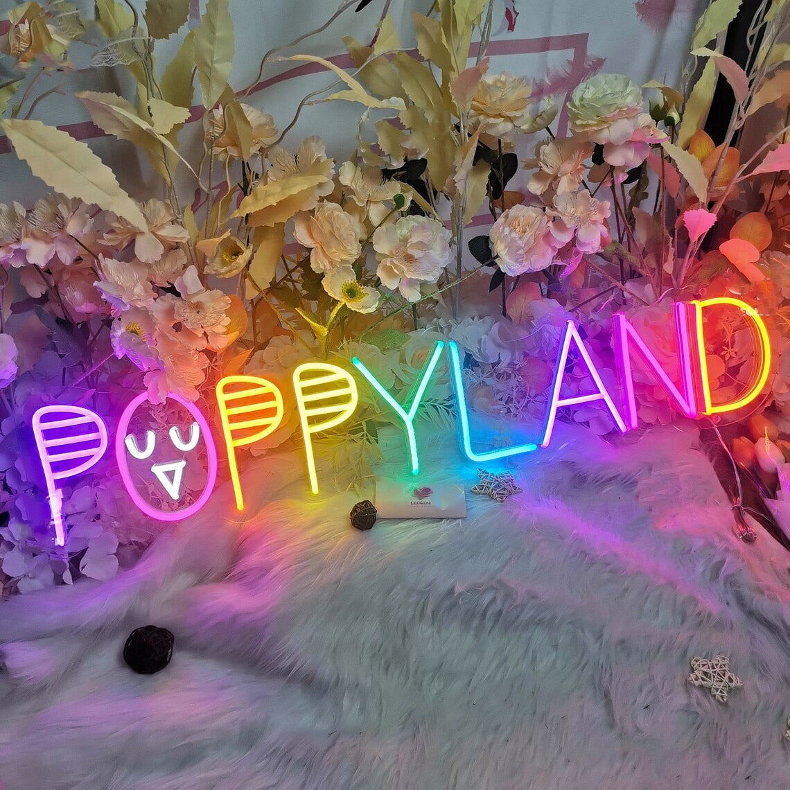 CUSTOM NEON SIGN
