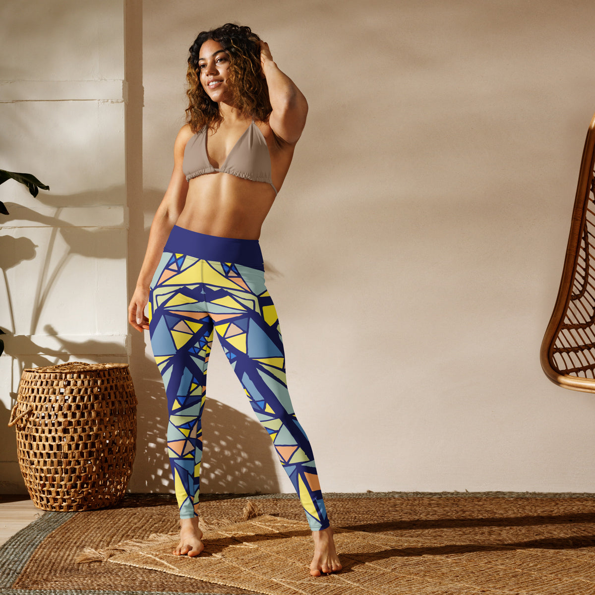 Abstract Geometric Pattern Yoga Leggings