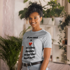 Valentines Day T-Shirt - All you need is Love!